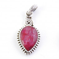 Rubīns - sudraba kulons